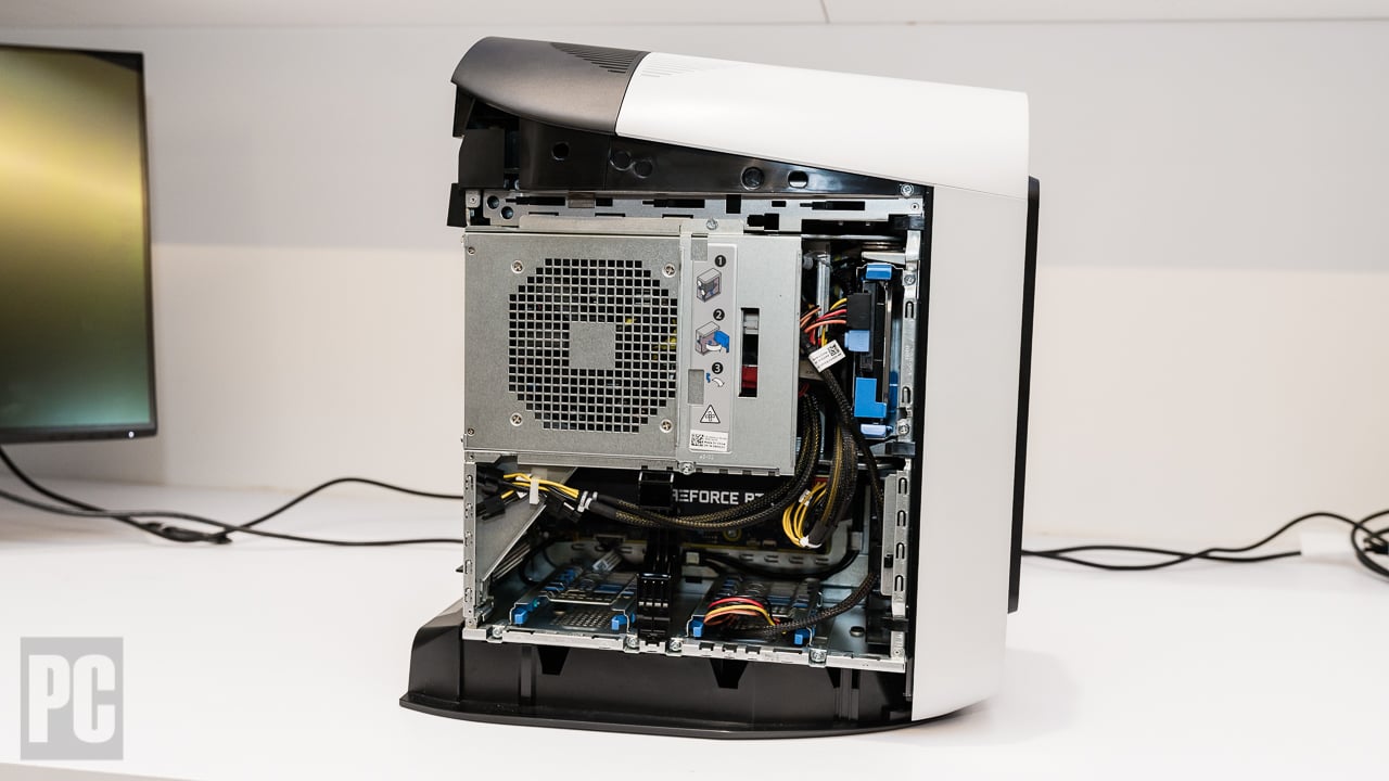 Alienware Aurora Ryzen Edition R10 Gaming Desktop