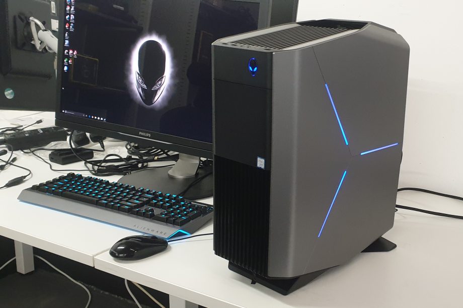 Alienware Aurora R8 Review: A Compact RTX Gaming Powerhouse | HotHardware