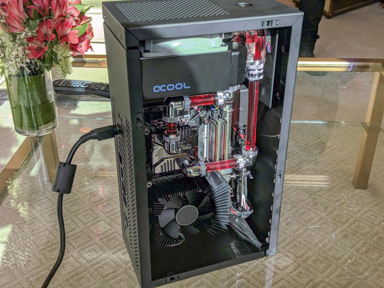 Digital Storm revamps its killer gaming desktops for 2018 - CNET