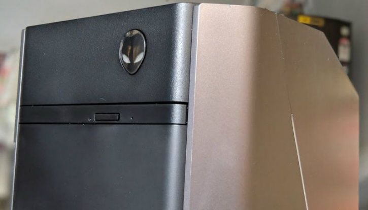 Alienware r8