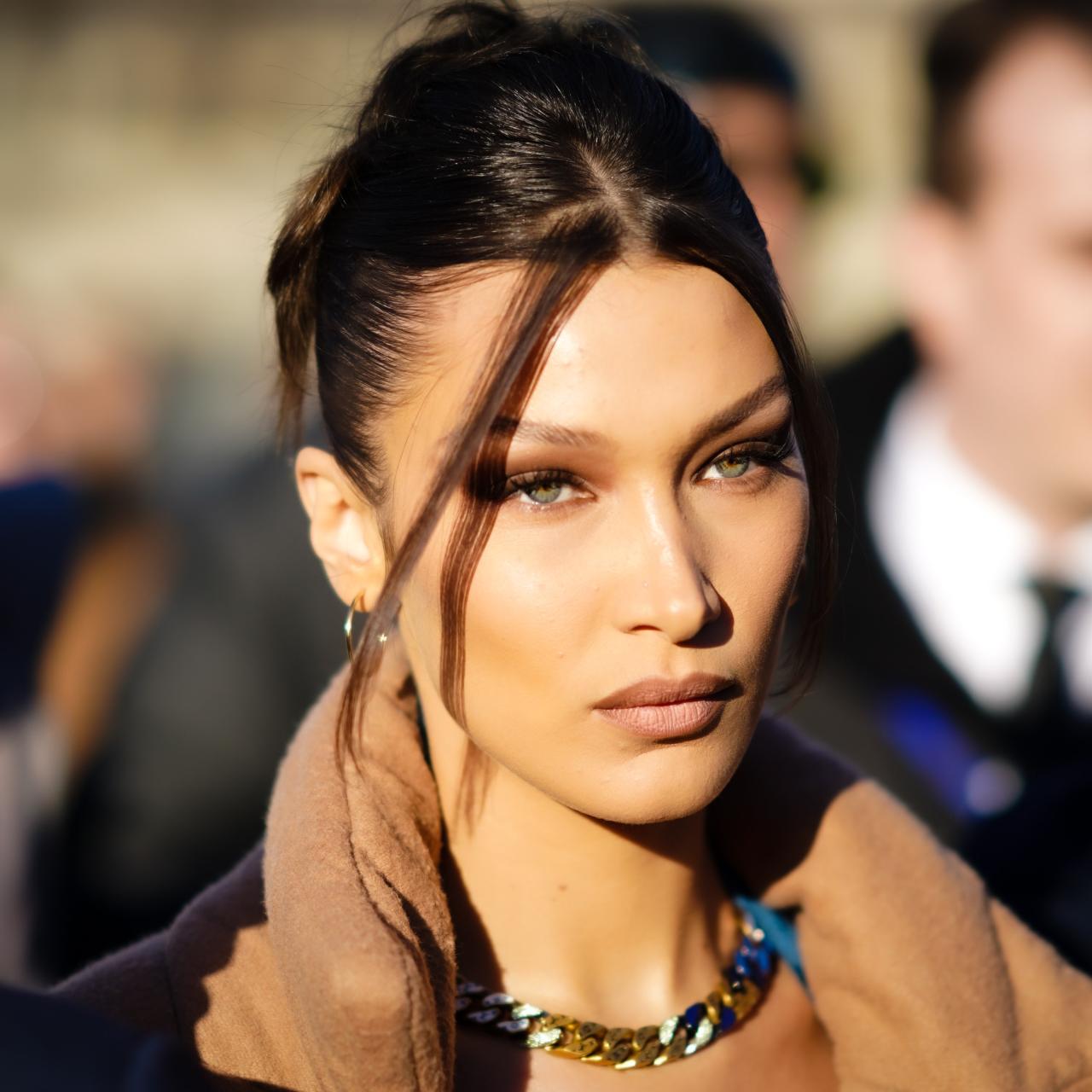 Bella Hadid - bibliotecacristiana1
