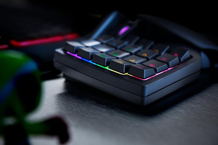 Razer tartarus keypad v2 membrane mecha gaming amazon programmable larger view customizable keys chroma rgb macros switches lighting key classic