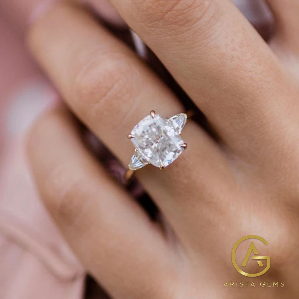 Cushion cut