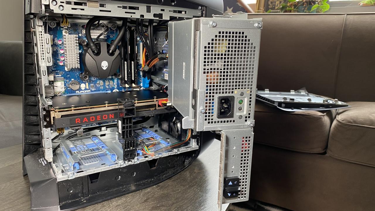Alienware Aurora Ryzen Edition R10 (2021) Review: Proud and Loud | Tom ...