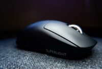 Logitech G PRO X SUPERLIGHT Wireless Gaming Mouse, Ultra-Lightweight, HERO 25K Sensor, 25,600 DPI, 5 Programmable Buttons, Long Battery Life, Compatible with PC / Mac - Black