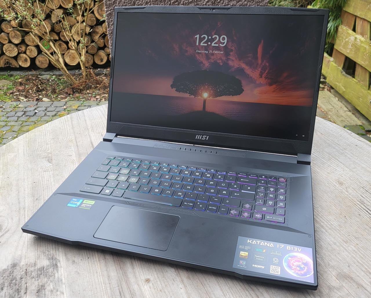MSI Katana 15 Gaming Laptop, Intel i7-13620H, 64 GB DDR5 RAM, 2 TB PCIe SSD, 15.6